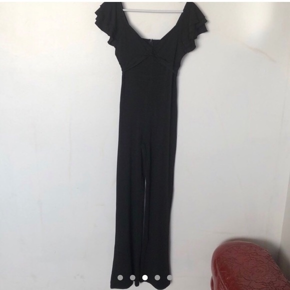 NWT Ruffle Jumpsuit - Picture 4 of 7